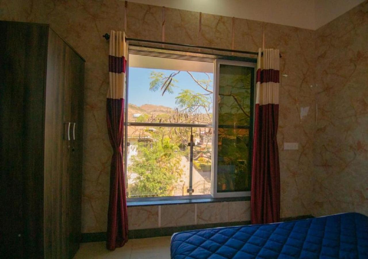 Tatva Villa , ロナバラ エクステリア 写真